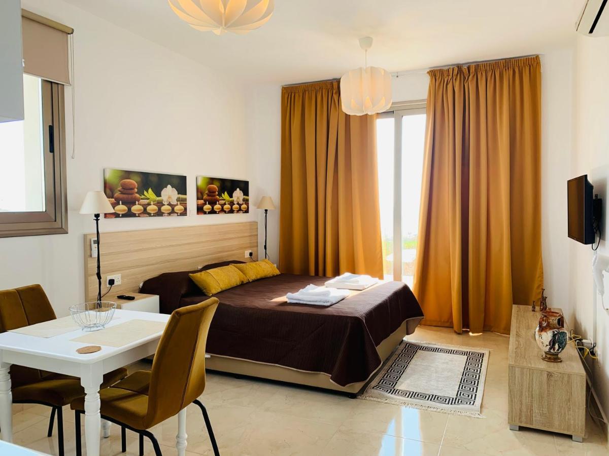 Harmony Seaview Apartments Pafos Exterior foto