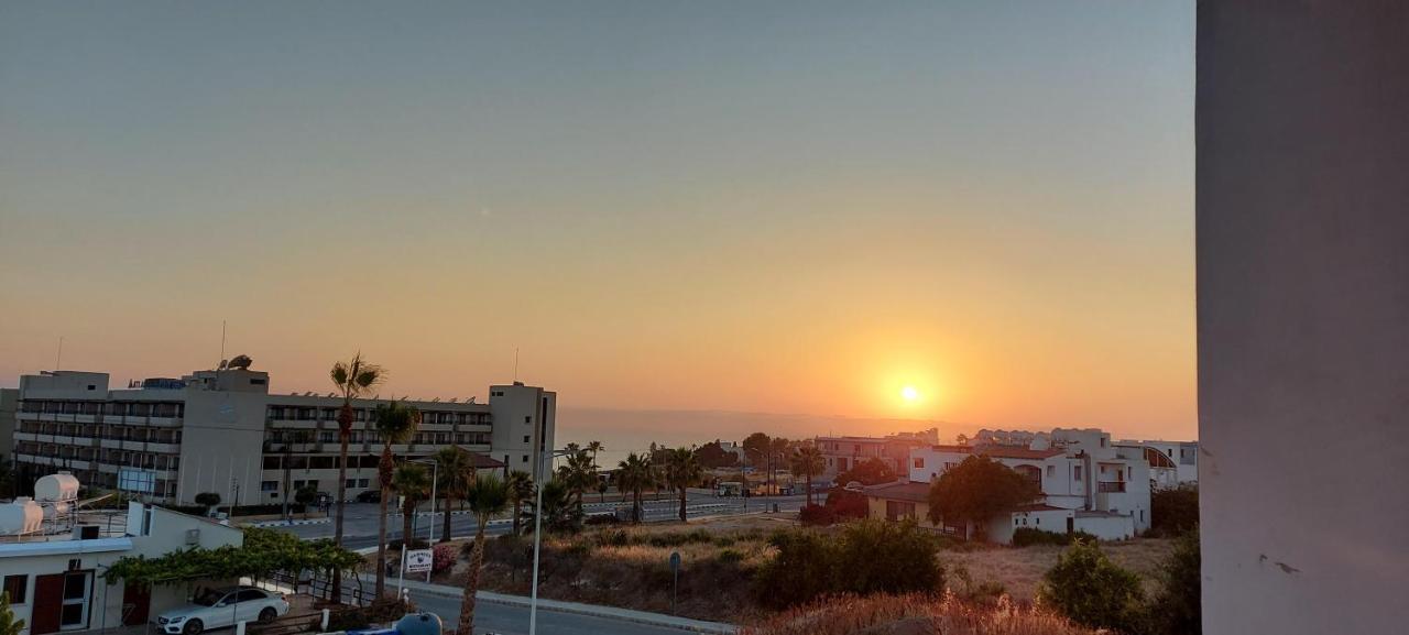 Harmony Seaview Apartments Pafos Exterior foto