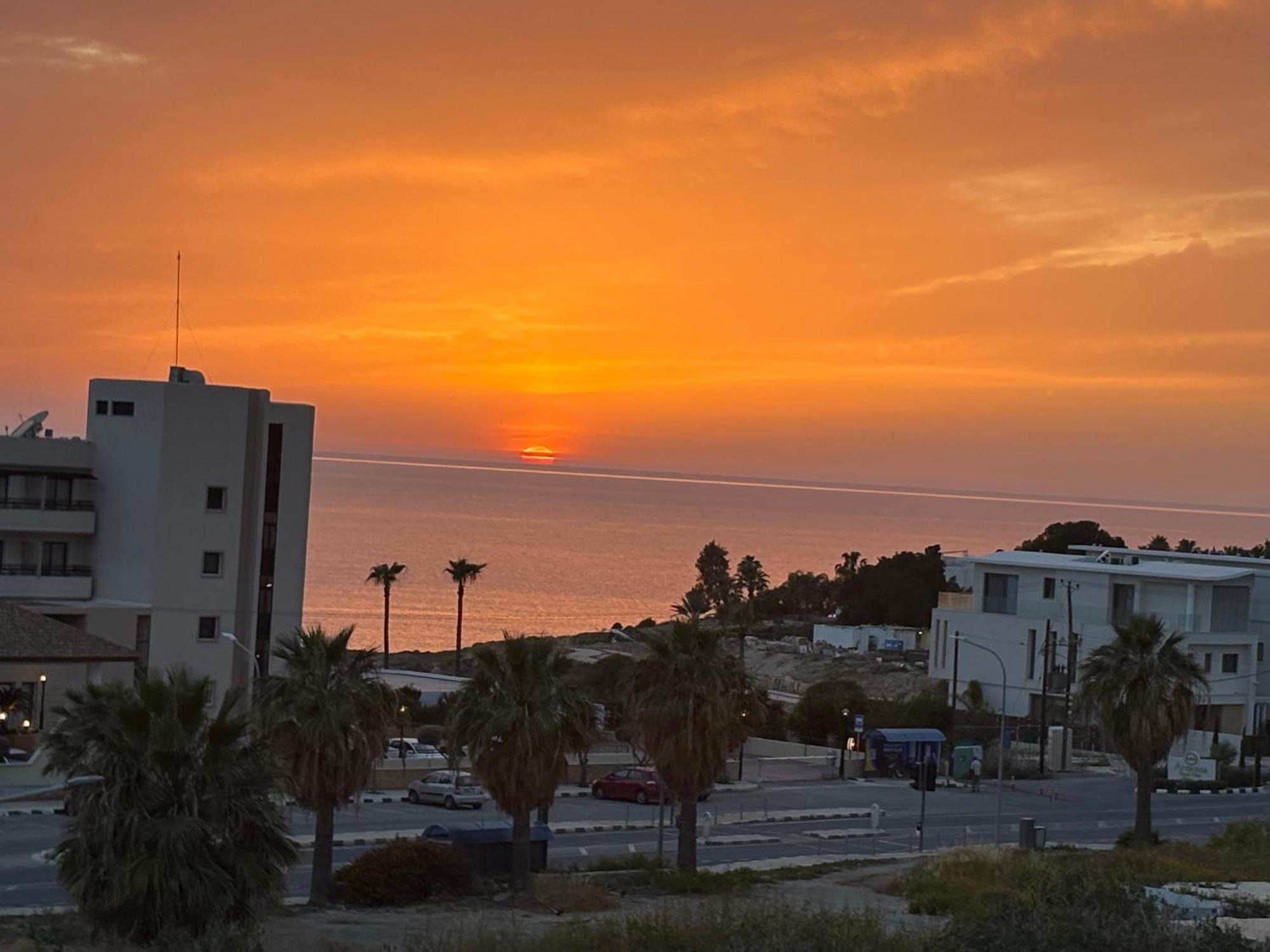 Harmony Seaview Apartments Pafos Exterior foto